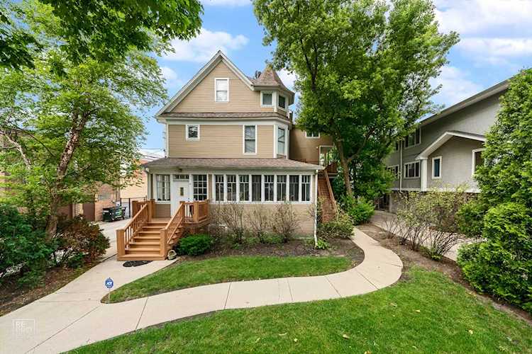 431 S Harvey Ave #H Oak Park, IL 60302