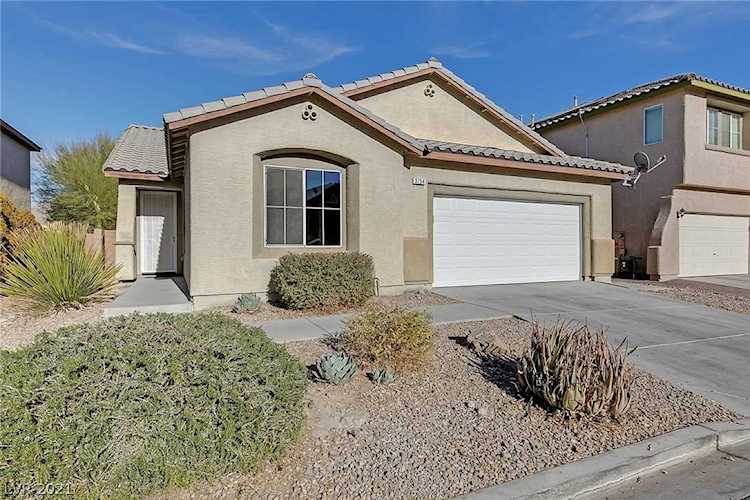 3754 Tundra Swan St Las Vegas, NV 89122