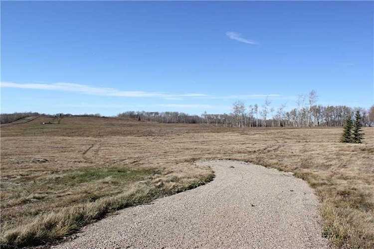 ON Township Road 275 Rural Rocky View County, AB T4C 1A2