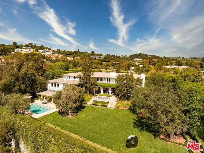 657 Perugia Way Los Angeles, CA 90077