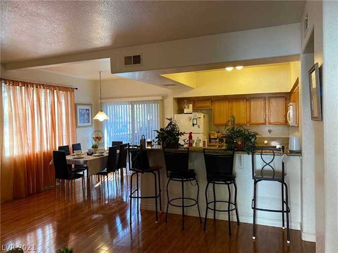1505 Blackcombe St #102 Las Vegas, NV 89128