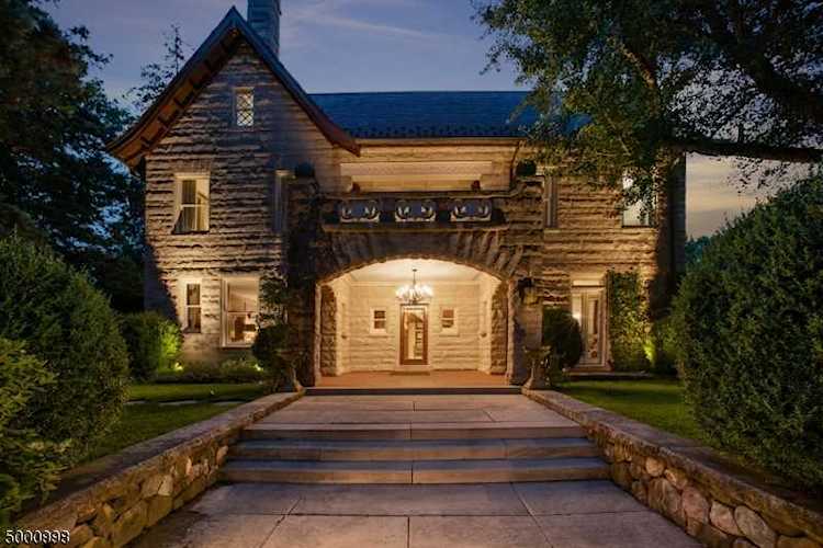 105 South Ter Short Hills, NJ 07078