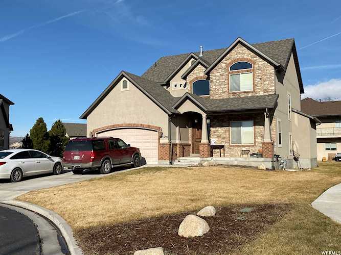 4096 W Park Cir Highland, UT 84003