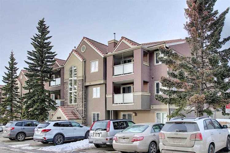 2634 Edenwold Heights NW Calgary, AB T3A 3Y5
