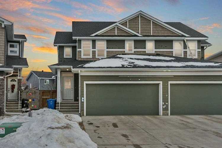 42 Redstone Mews NE Calgary, AB T3N 0N5