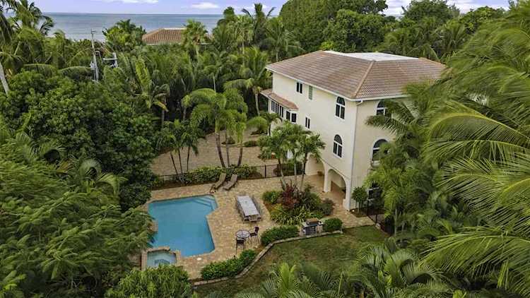 15361 Captiva Dr Captiva, FL 33924