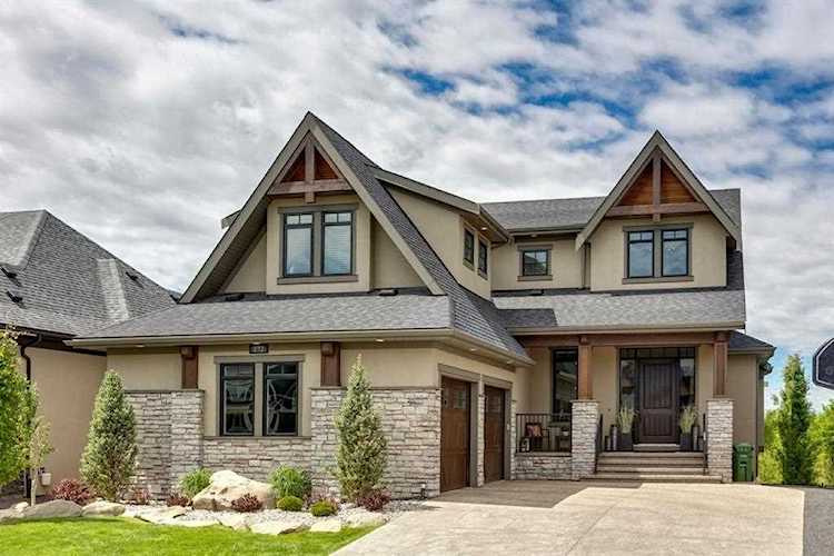 272 Coopers Park SW Airdrie, AB T4B 0R8