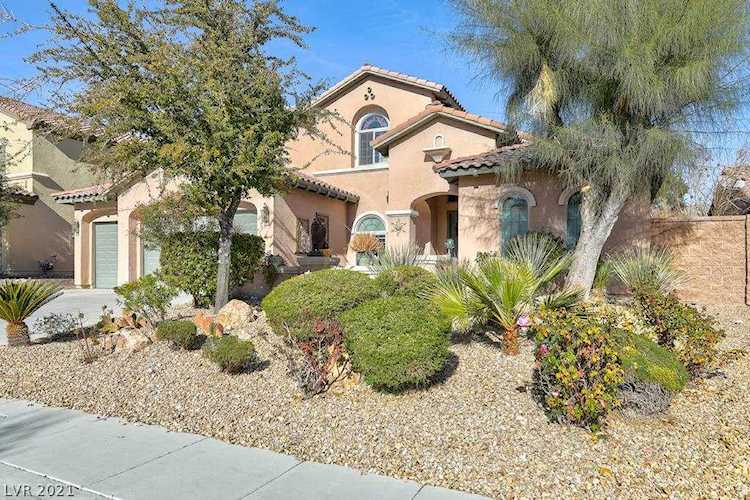 3812 Specula Wing Dr North Las Vegas, NV 89084