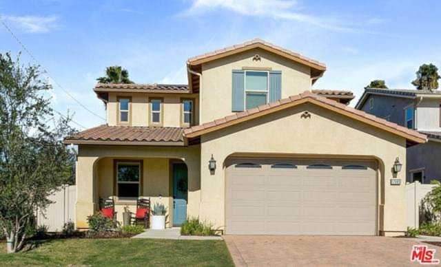 17065 Cantlay Street Lake Balboa, CA 91406