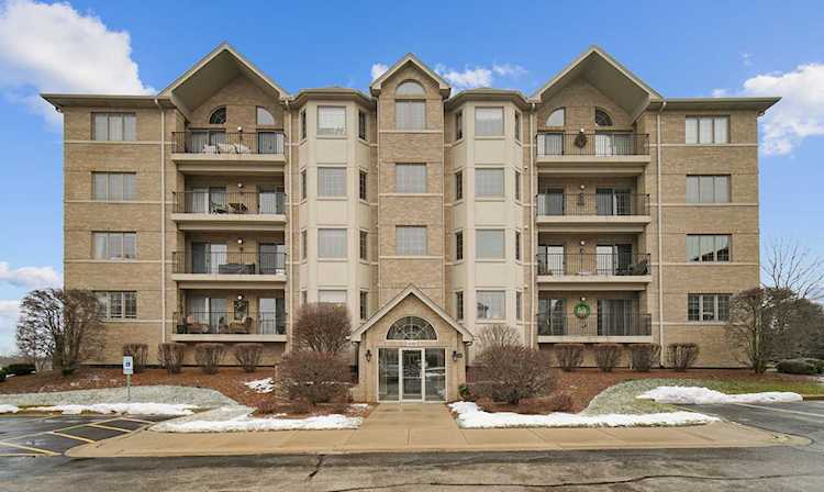 14100 Sheffield Dr #204 Homer Glen, IL 60491