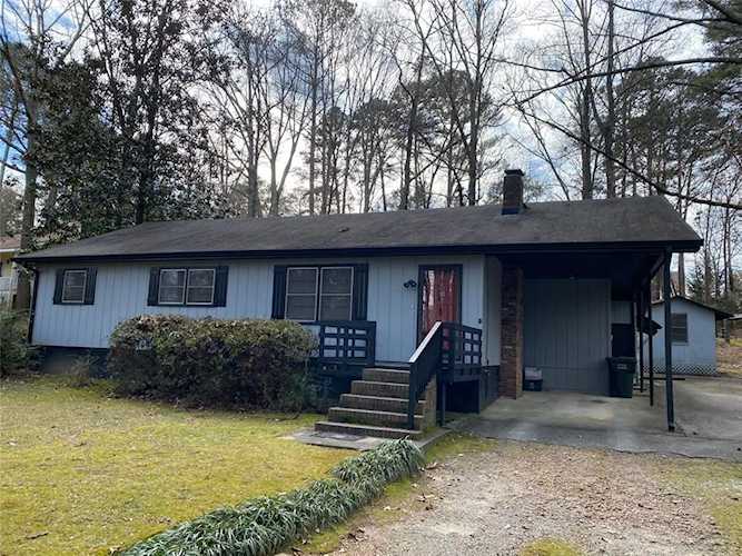 3637 Bob White Ln Loganville, GA 30052 | MLS 6829323 Photo 1
