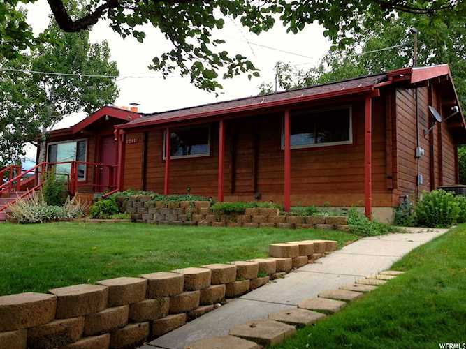 2241 S W 500 Bountiful, UT 84010