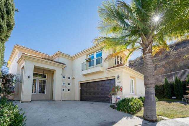 2007 Pleasant Waters Court Spring Valley, CA 91977