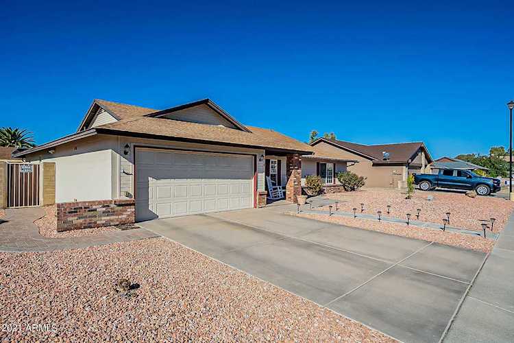 11216 N 64th Lane Glendale, AZ 85304
