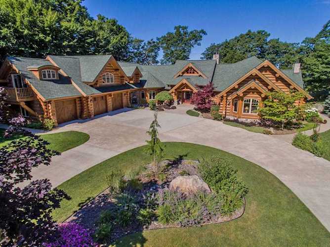 9351 S Indian Hills Rd Montague, MI 49437