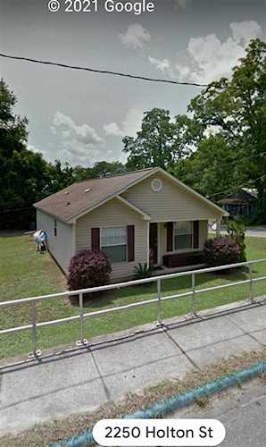 2250 Holton St Tallahassee, FL 32310