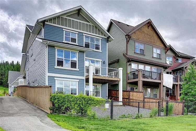 58 Riviera Crescent Cochrane, AB T4C 0T6