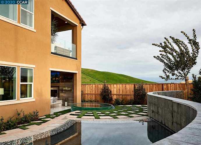 249 Zinnia Court San Ramon, CA 94582