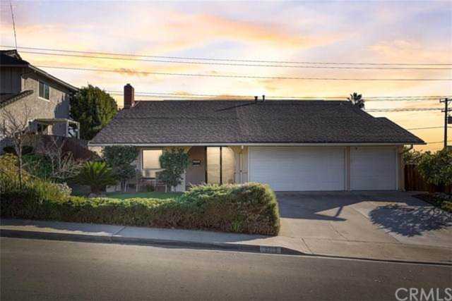 8715 Blue Lake Drive San Diego, CA 92119