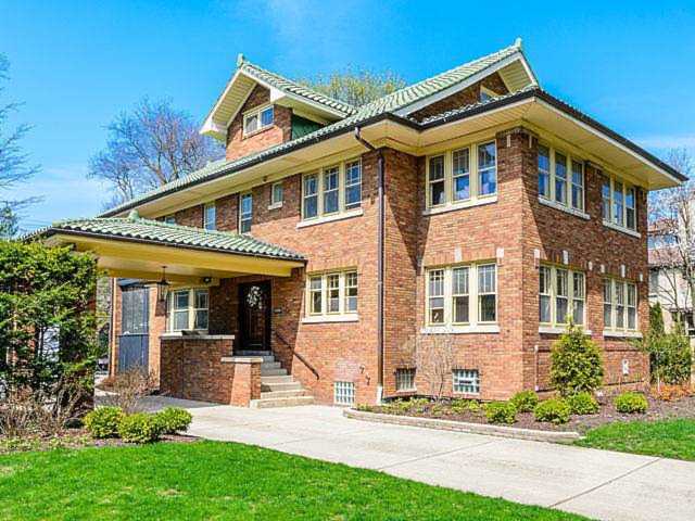 922 Lathrop Ave River Forest, IL 60305