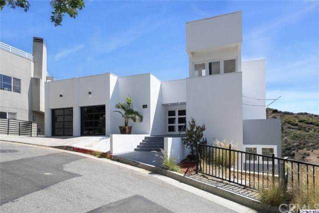 1652 Gladys Drive Glendale, CA 91206