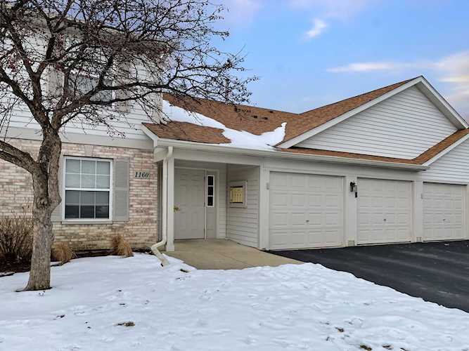 1160 N Red Oak Circle #2 Round Lake Beach, IL 60073
