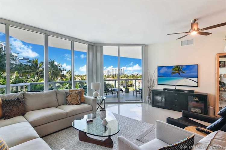 3131 NE 188th St #1604 Aventura, FL 33180