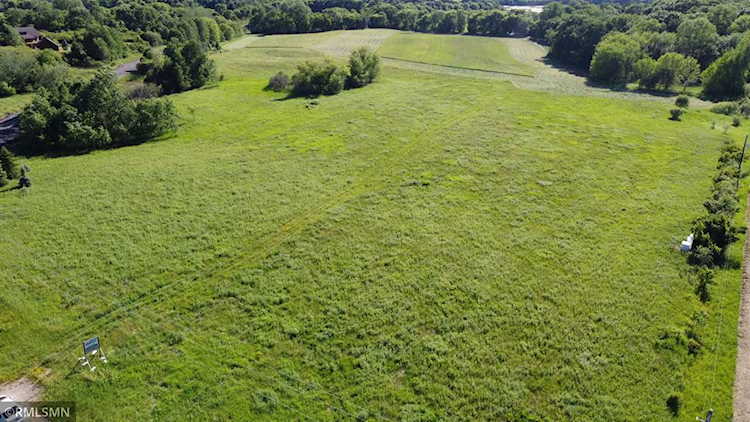 12710 N Manning Trail Stillwater, MN 55082