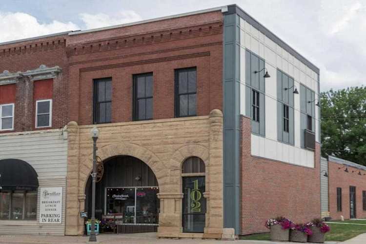 102 Main Street N Stewartville, MN 55976