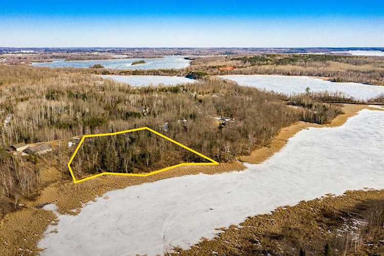 xxx Tioga Hills Road Cohasset, MN 55721