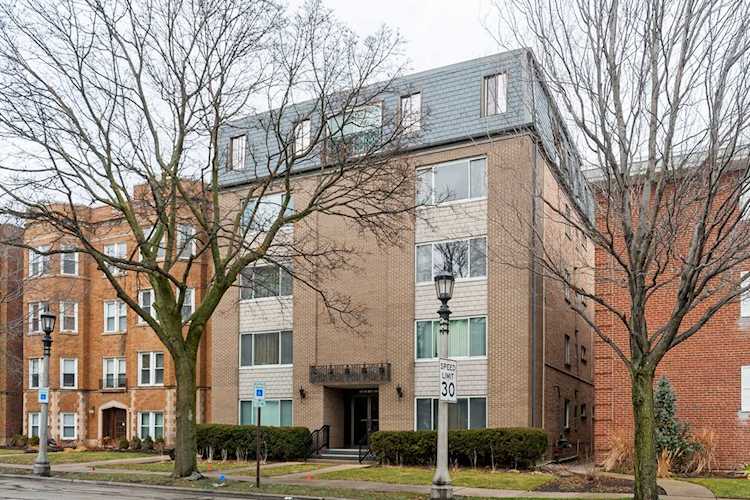 7320 Lake St #1B River Forest, IL 60305