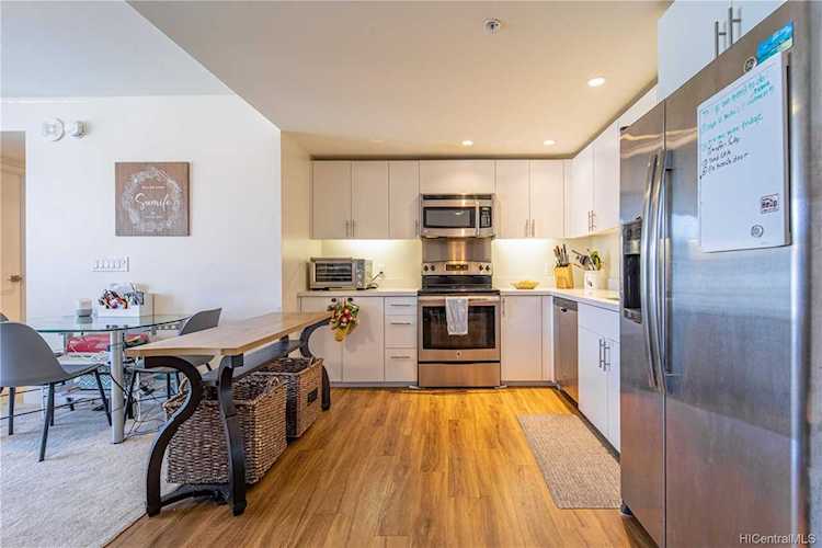 888 Kapiolani Boulevard #2802 Honolulu, HI 96813