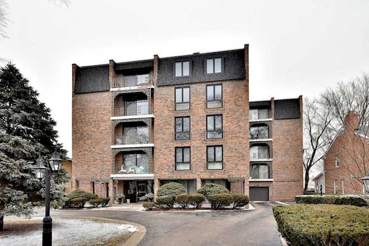 1417 Bonnie Brae Place #5C River Forest, IL 60305