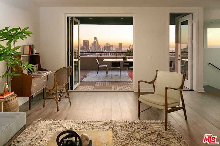 1059 N Joels Place Los Angeles, CA 90012