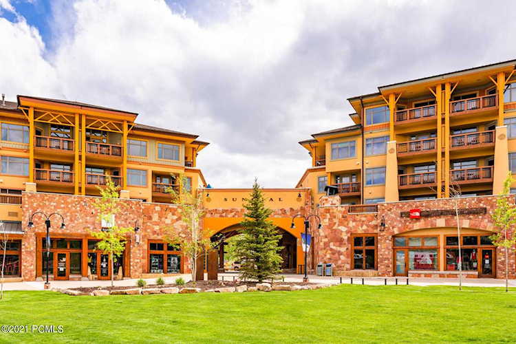 3720 N Sundial Ct Park City, UT 84098