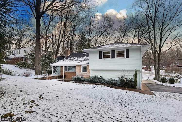 405 Park Lane State College, PA 16803 | home for sale | KBB Photo 1