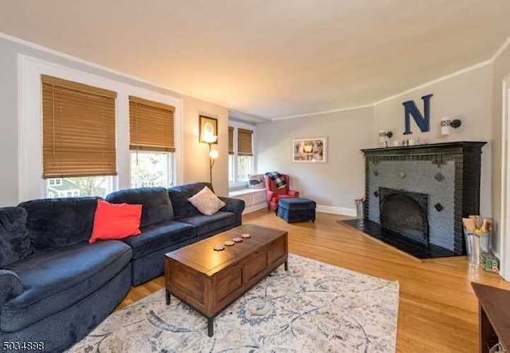 21 Maplewood Ave Maplewood Twp., NJ 07040
