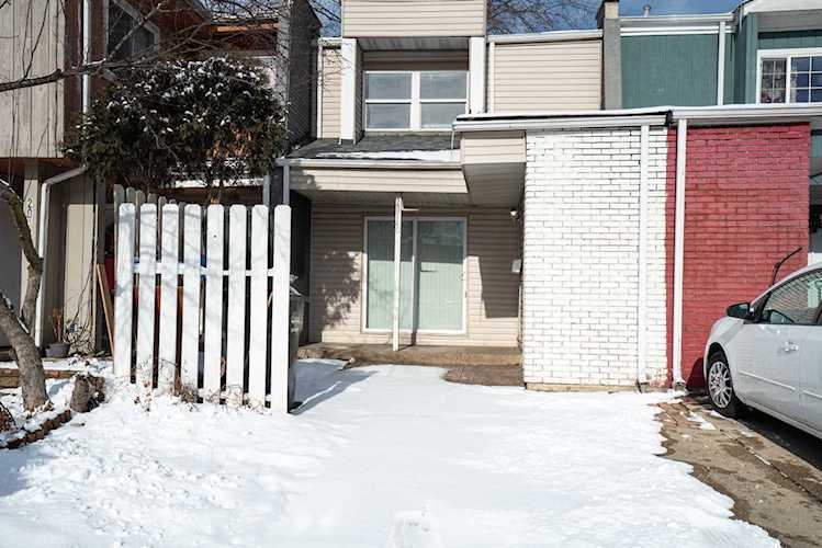 2014 Berkshire Circle #G Carpentersville, IL 60110 | MLS 10975678 Photo 1
