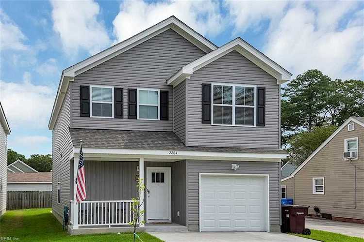 2204 Engle Ave Chesapeake, VA 23320