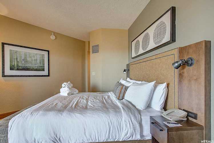 3855 Grand Dr Park City, UT 84098