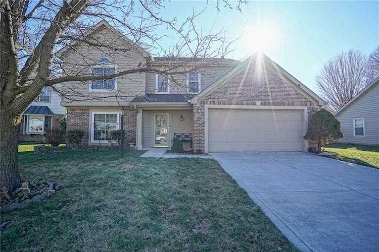 2929 Sunmeadow Ct Indianapolis, IN 46228 | MLS 21761383 Photo 1