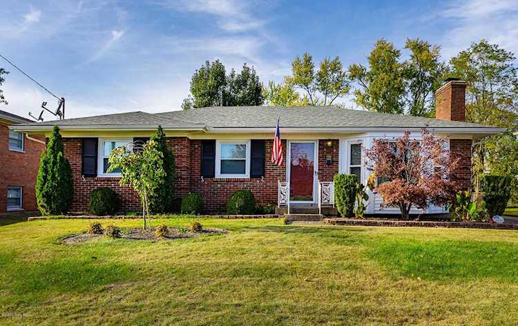 2205 Landan Dr, Louisville, KY 40218 - Landan $215,000 Photo 1