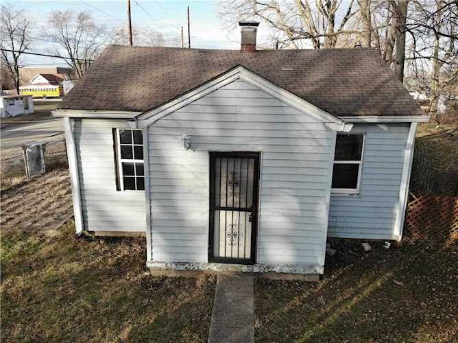 1402 Knox St Indianapolis, IN 46227