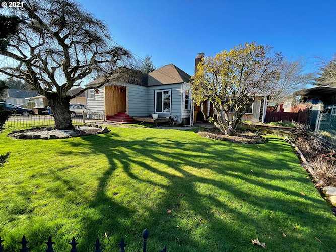247 SE Whitney St Camas, WA 98607 | MLS 21228494 Photo 1