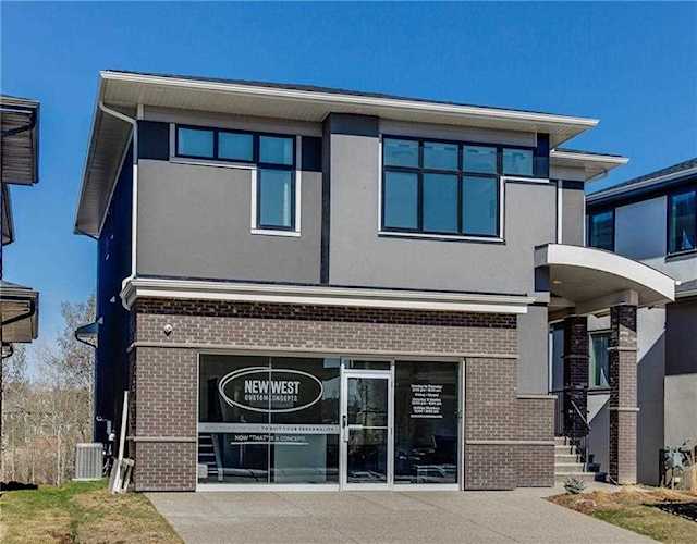 9 Rock Lake Heights NW Calgary, AB T3G 0G1