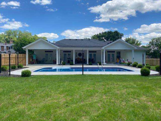 1202 Cypress St Paris, KY 40361