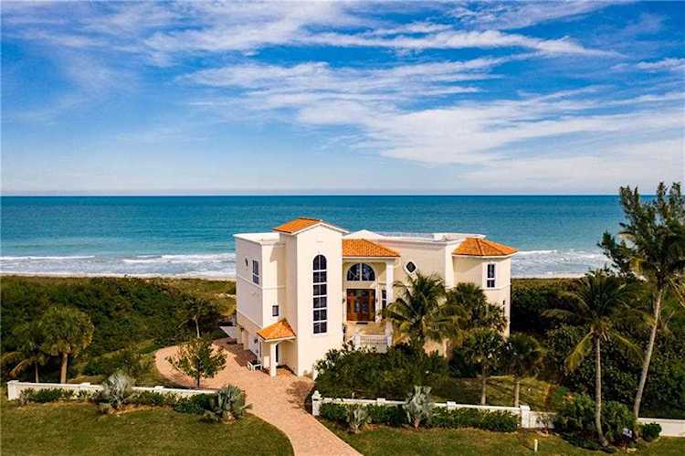4600 N Highway A1A Hutchinson Island, FL 34949