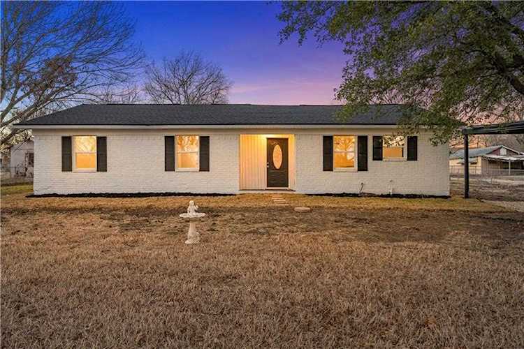 6401 Sylvia St Waco, TX 76708