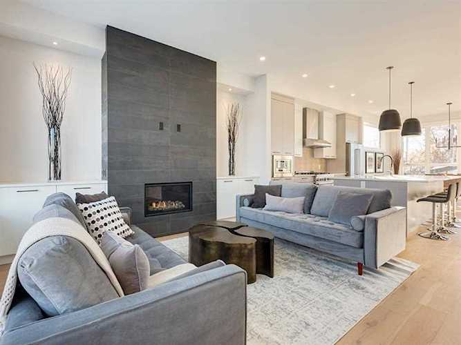 1221 2 Ave NE Calgary, AB T2E 4P8