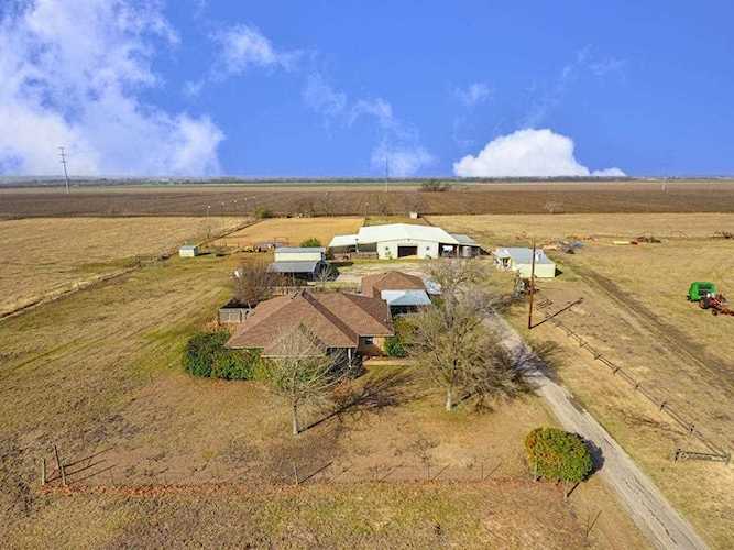 1100 County Rd 134 Hutto, TX 78634